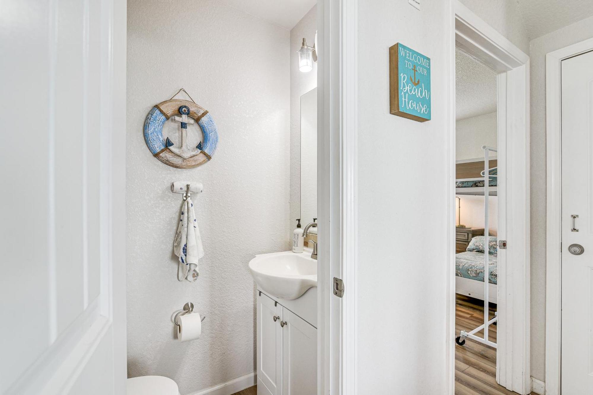 Beachfront Texas Retreat - 2 Decks, Patio And Views! Surfside Beach Eksteriør billede